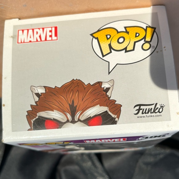 Rocket Racoon Funko Pop - Picture 5 of 5
